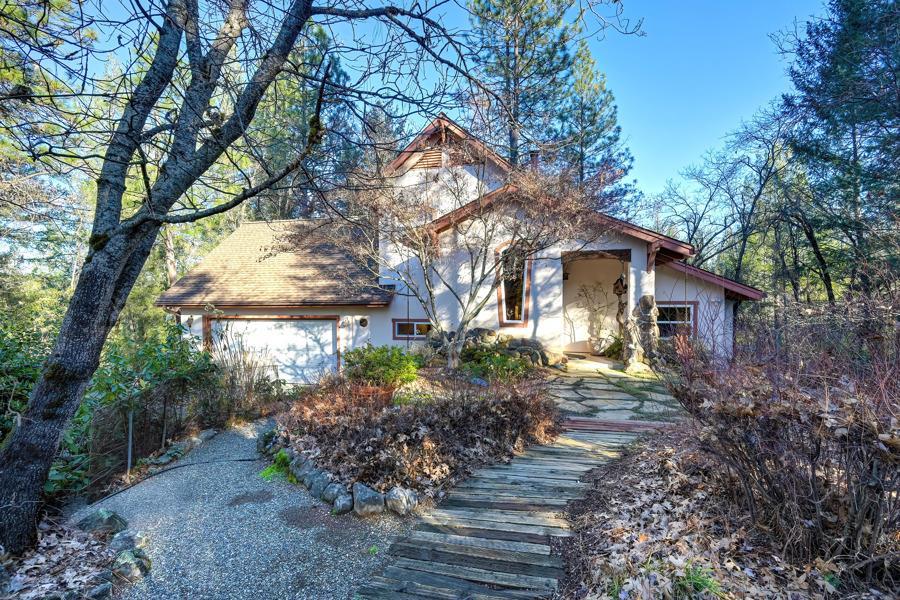 26070 Green Acres Road Colfax, CA 95713 - Photo 2 of 42