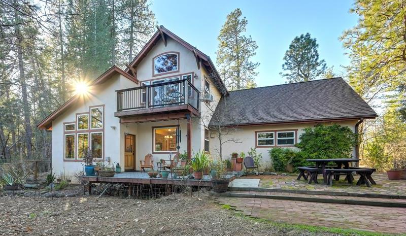 26070 Green Acres Road Colfax, CA 95713 - Photo 3 of 42