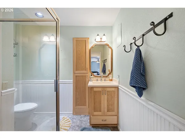 $650,000 | 1810 Minda Drive, Eugene, OR 97401