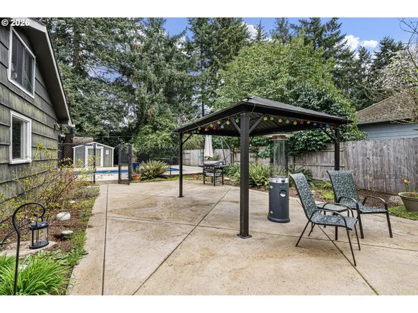 $650,000 | 1810 Minda Drive, Eugene, OR 97401