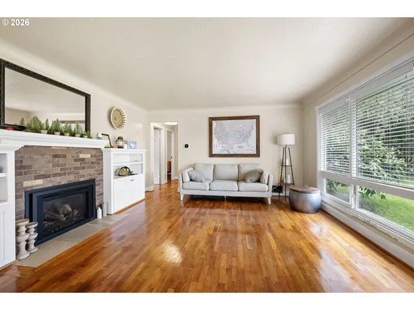 $650,000 | 1810 Minda Drive, Eugene, OR 97401