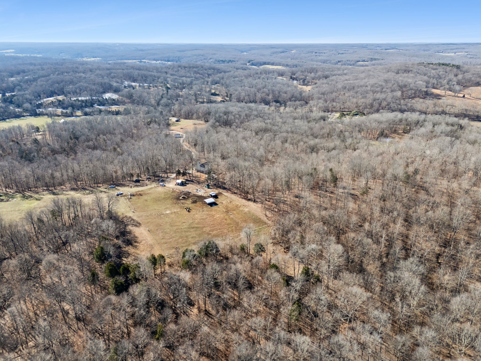 93 Halliburton Road Vanleer, TN 37181 - Photo 51 of 75 an aerial view of multiple house