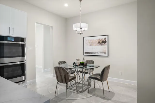 $1,179,000 | 7902 Hopewell Lane, Houston, TX 77071