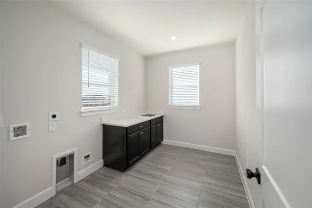 $1,179,000 | 7902 Hopewell Lane, Houston, TX 77071