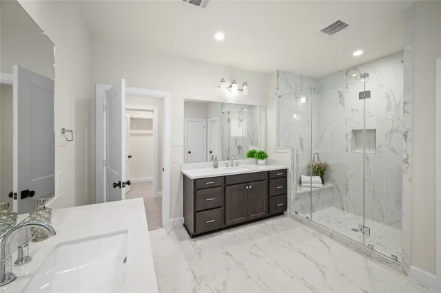 $1,179,000 | 7902 Hopewell Lane, Houston, TX 77071