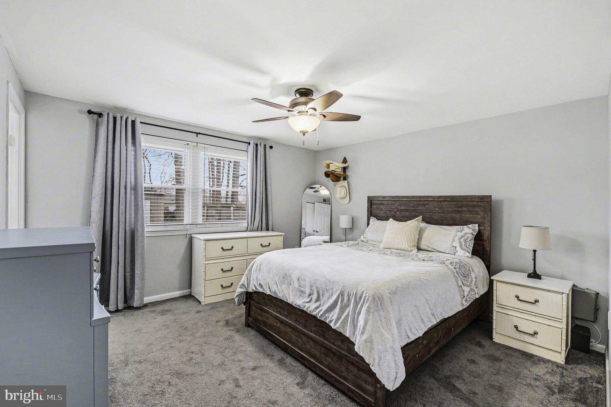 2417 Lodge Farm Road Sparrows Point, MD 21219 - Photo 14 of 30 Primary bedroom