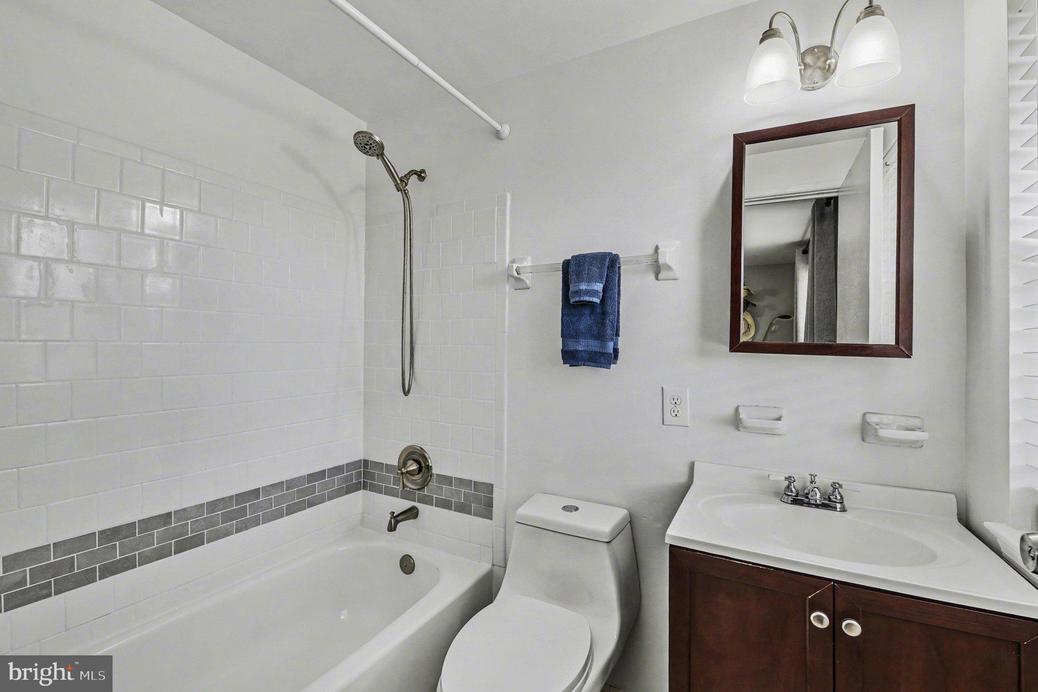 2417 Lodge Farm Road Sparrows Point, MD 21219 - Photo 16 of 30 Primary bathroom