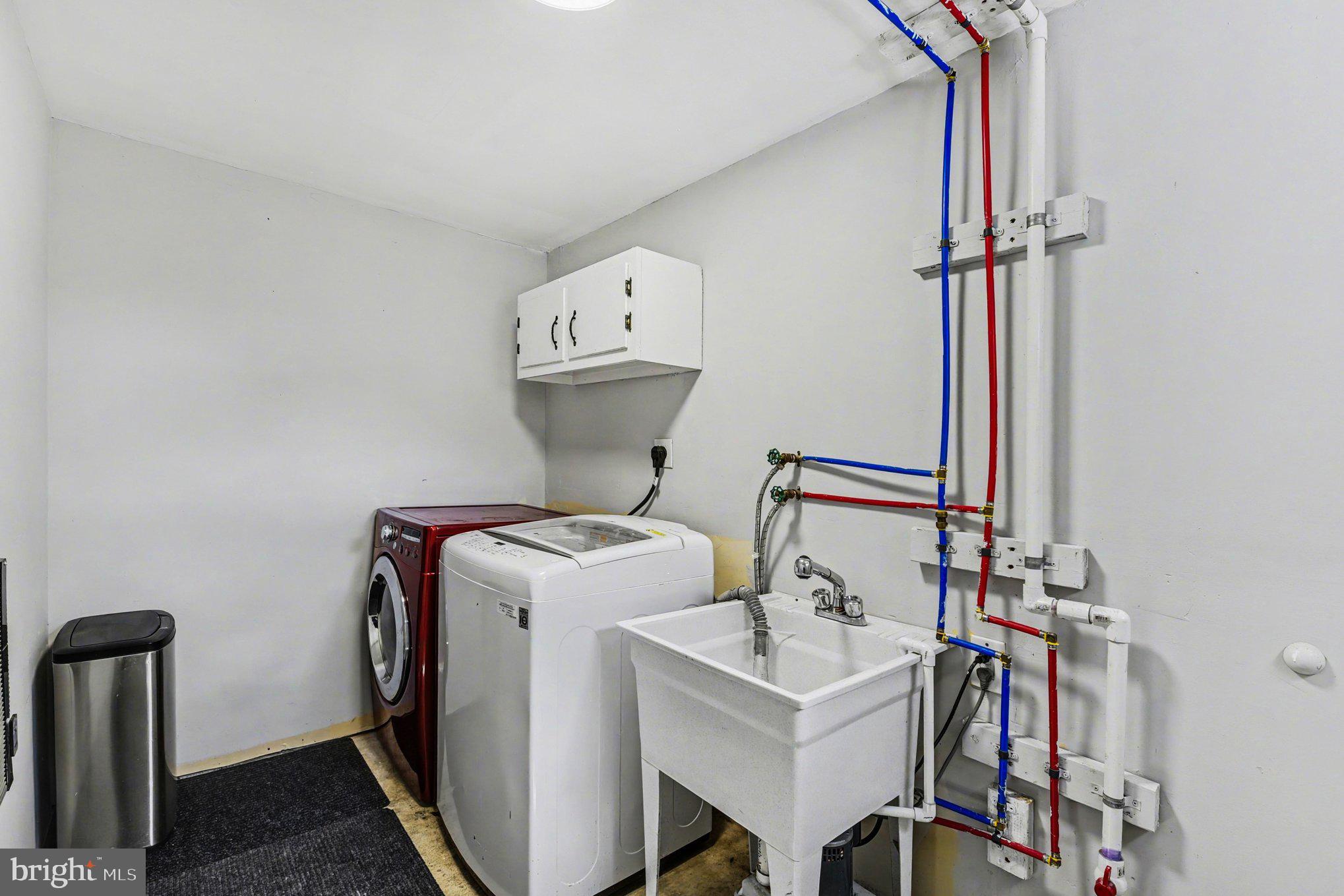 2417 Lodge Farm Road Sparrows Point, MD 21219 - Photo 22 of 30 Laundry room