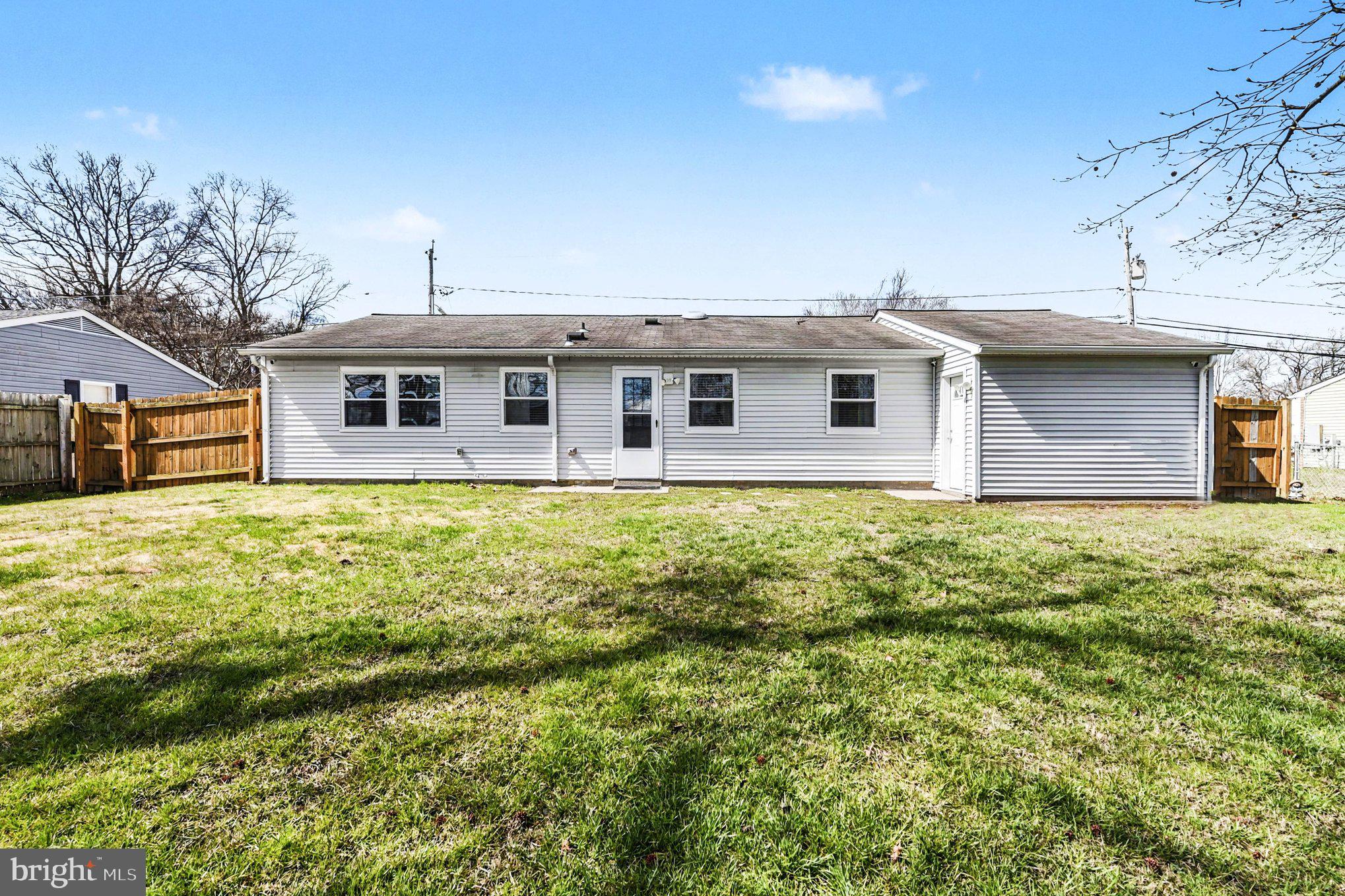 2417 Lodge Farm Road Sparrows Point, MD 21219 - Photo 28 of 30 Access to garage