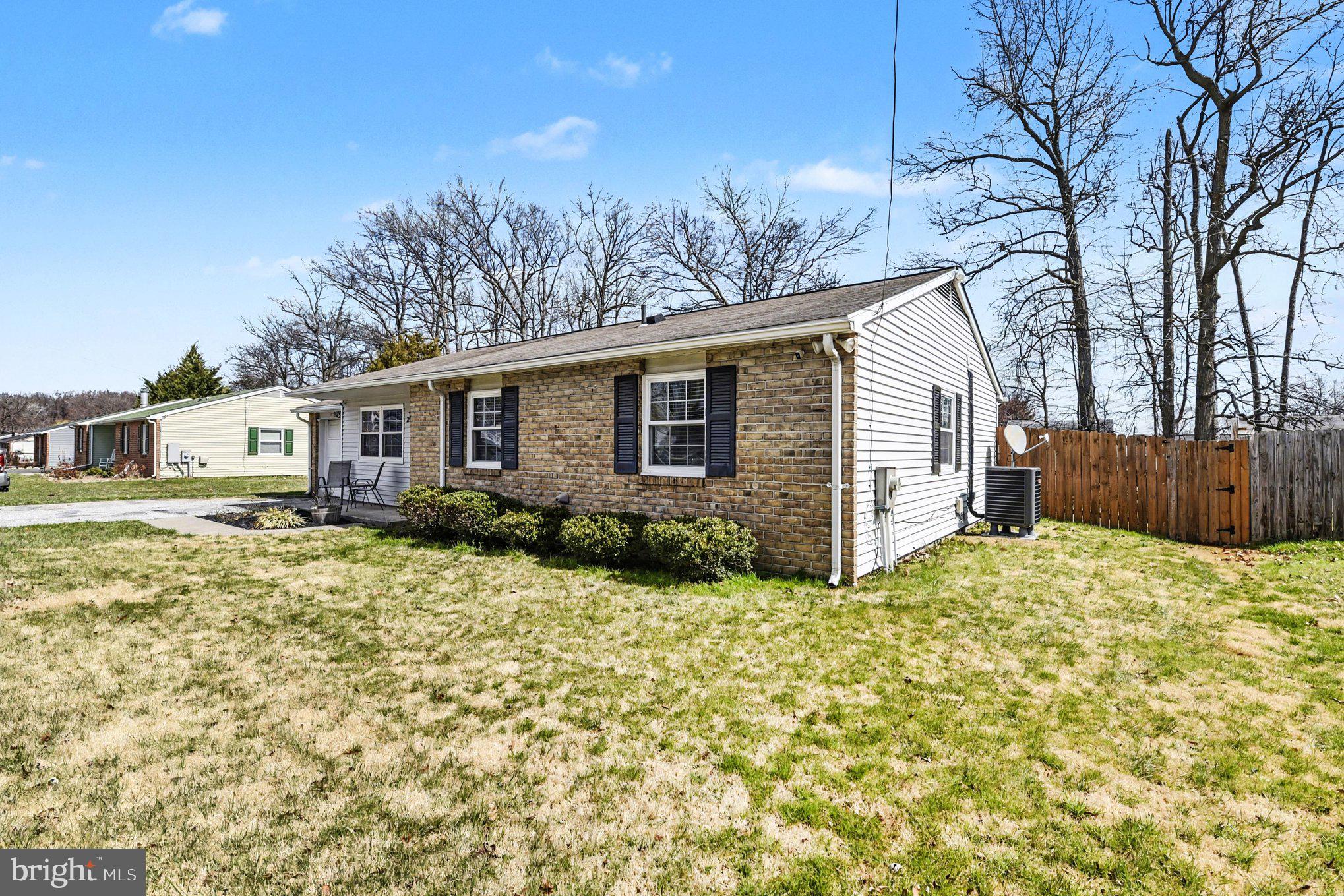 2417 Lodge Farm Road Sparrows Point, MD 21219 - Photo 3 of 30 Large front yard