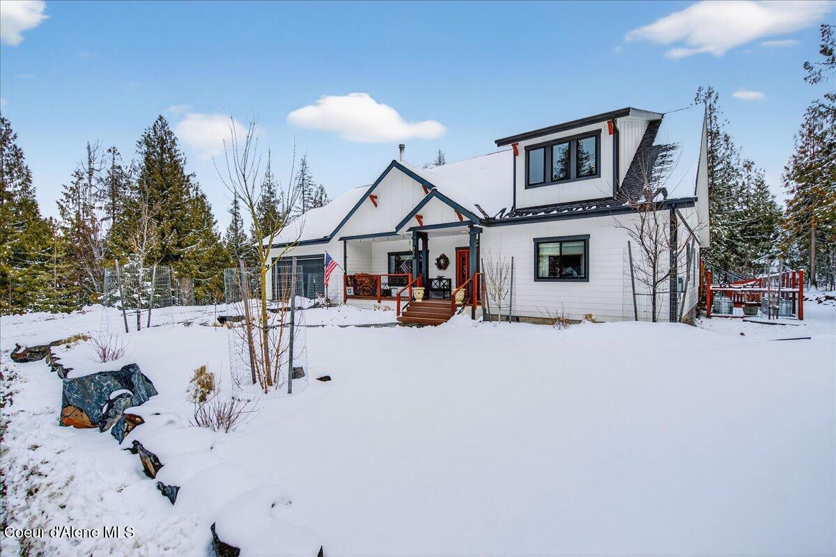 505 Chippewa Trail Sagle, ID 83860 - Photo 11 of 57 11-Front of Home
