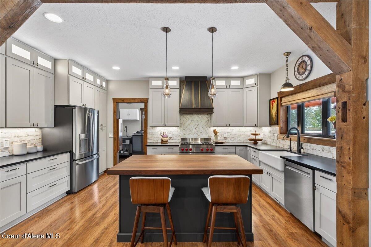 505 Chippewa Trail Sagle, ID 83860 - Photo 24 of 57 24-Kitchen