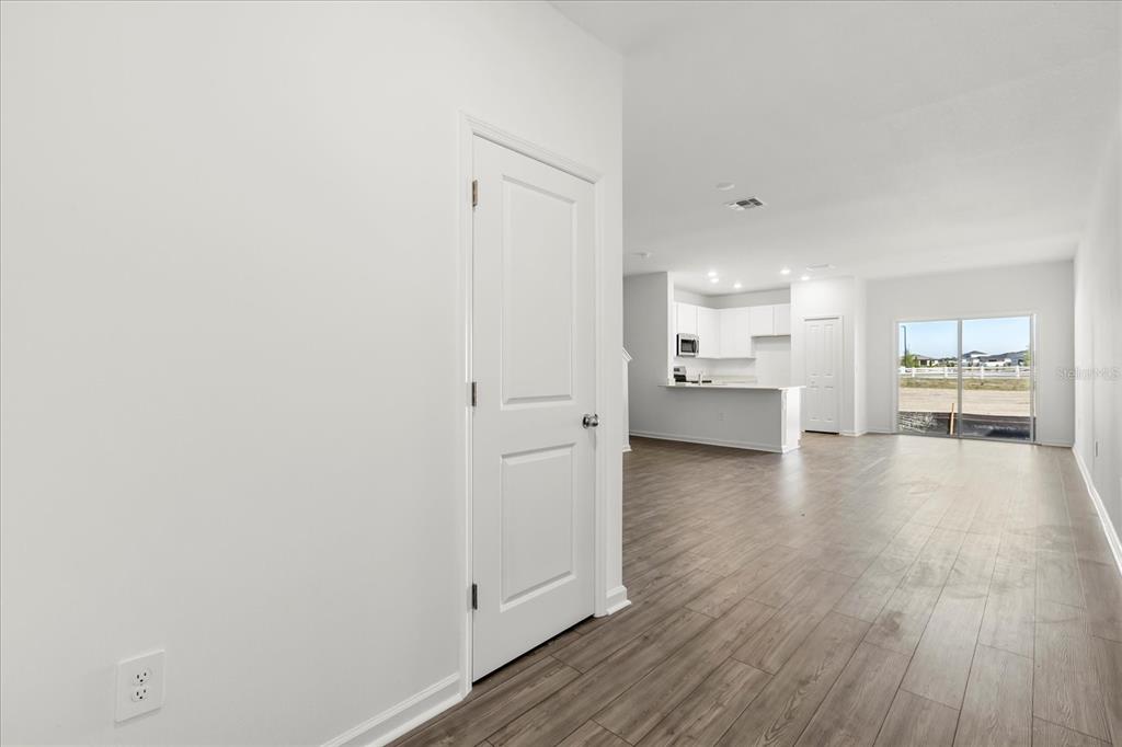 4915 Southwest 81st Loop Ocala, FL 34476 - Photo 4 of 36