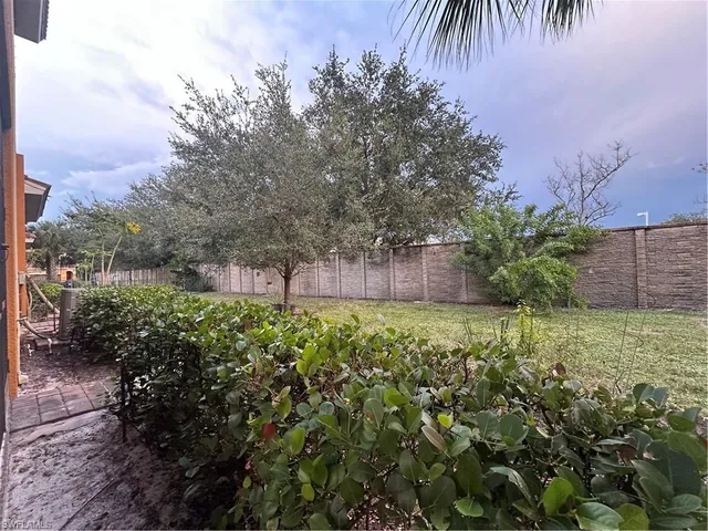 $430,000 | 10100 Tin Maple Drive, Unit 15, Estero, FL 33928