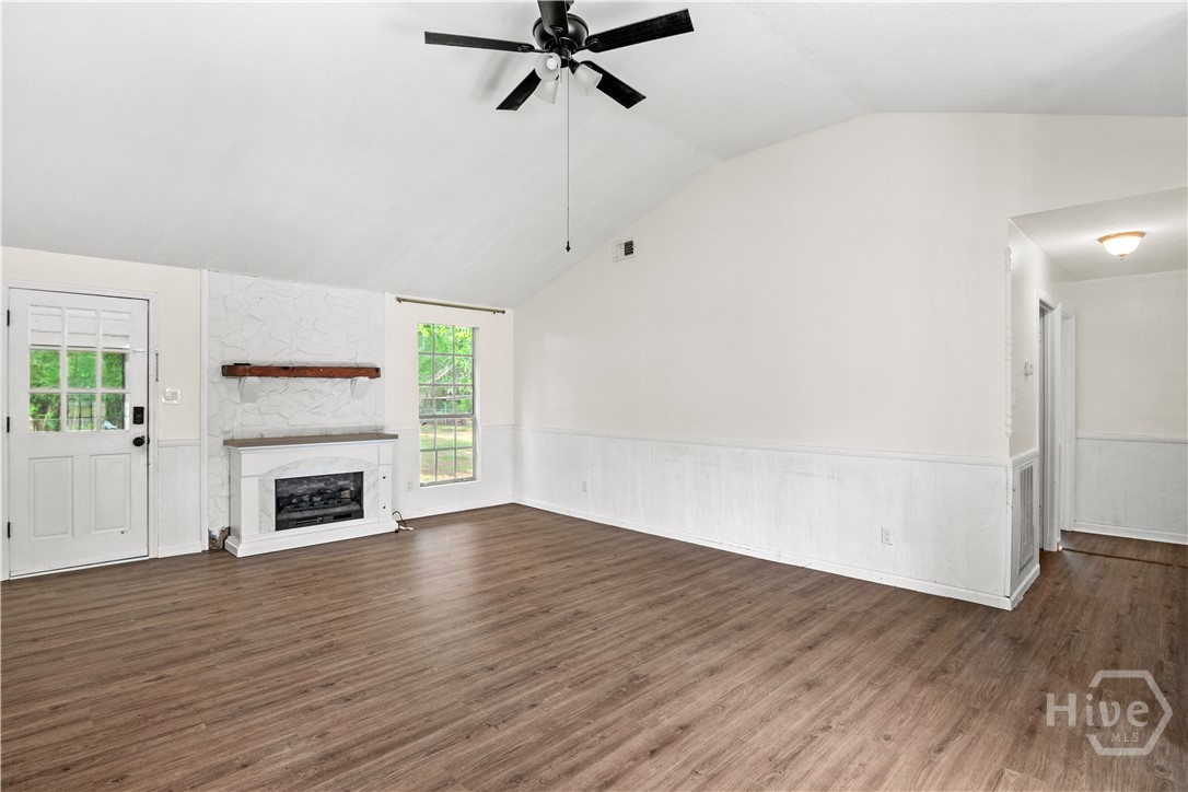 1428 Dairy Road Hinesville, GA 31313 - Photo 5 of 39
