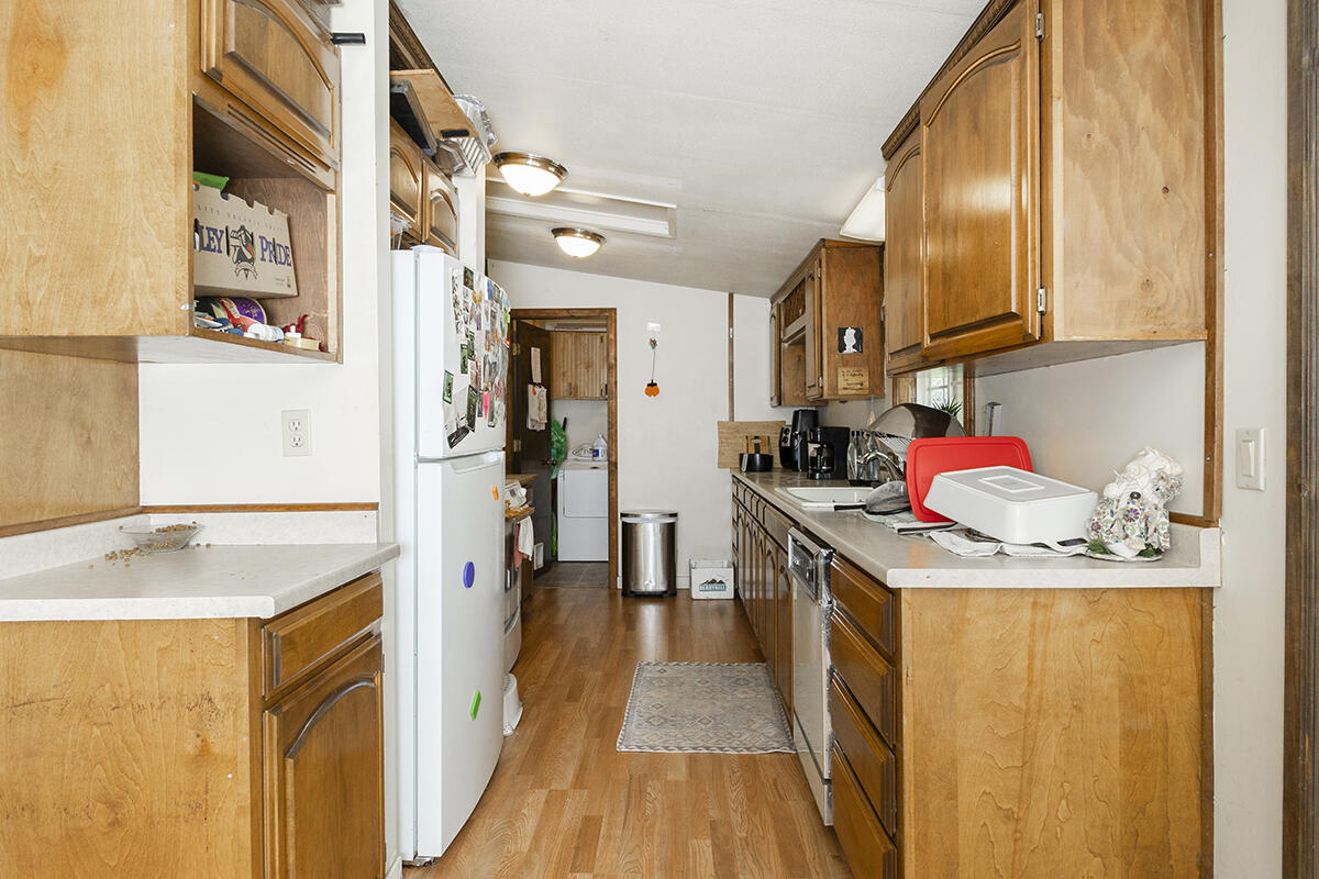 1392 Cedar Flat Road Williams, OR 97544 - Photo 4 of 56 4