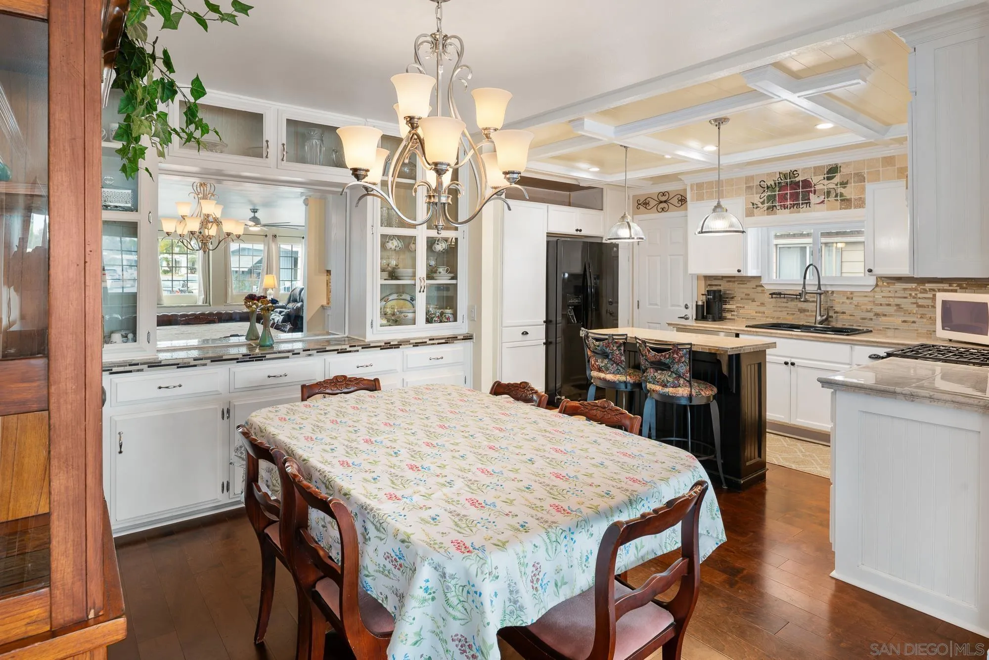 12 Bahia Lane Oceanside, CA 92058 - Photo 11 of 51