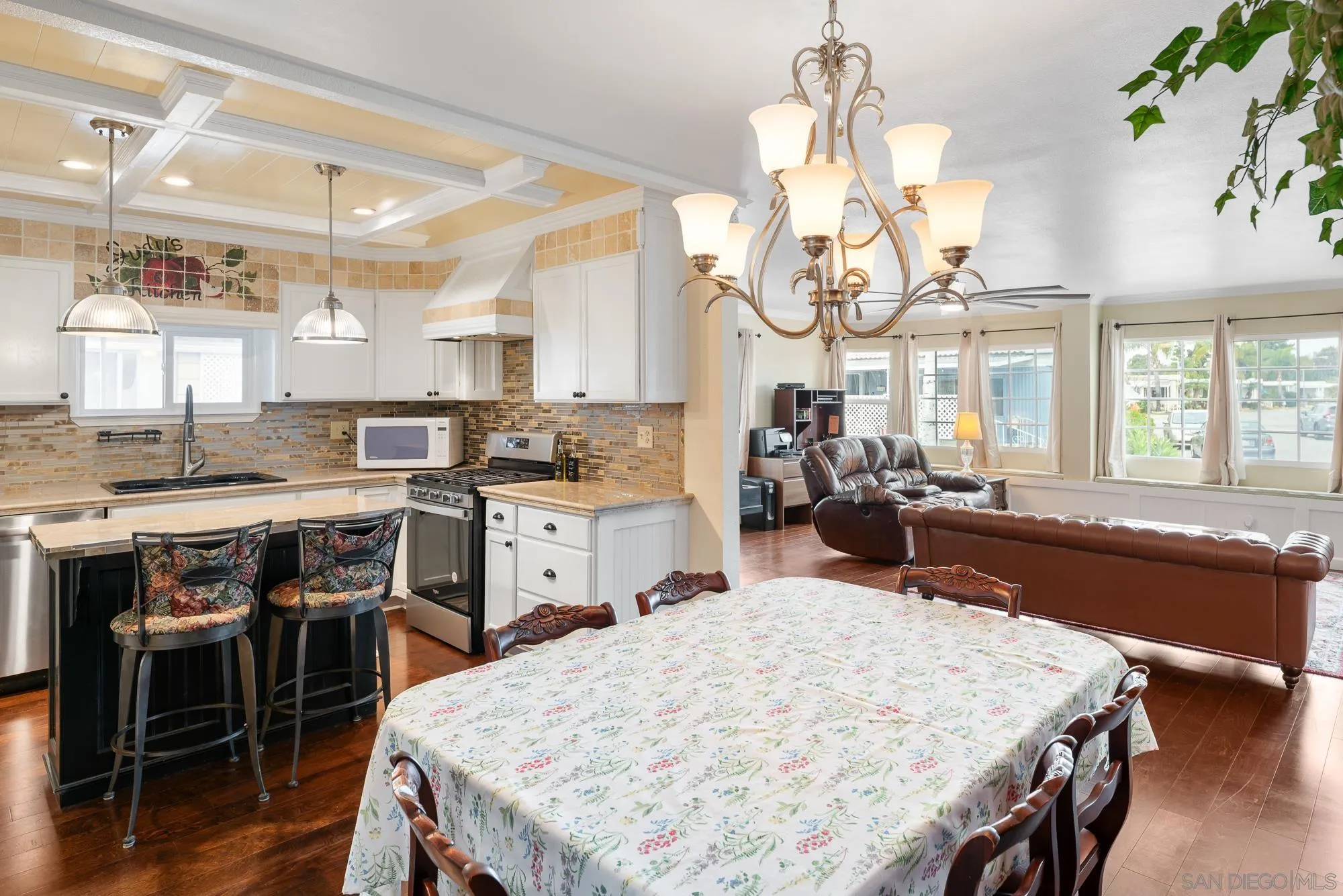 12 Bahia Lane Oceanside, CA 92058 - Photo 13 of 51