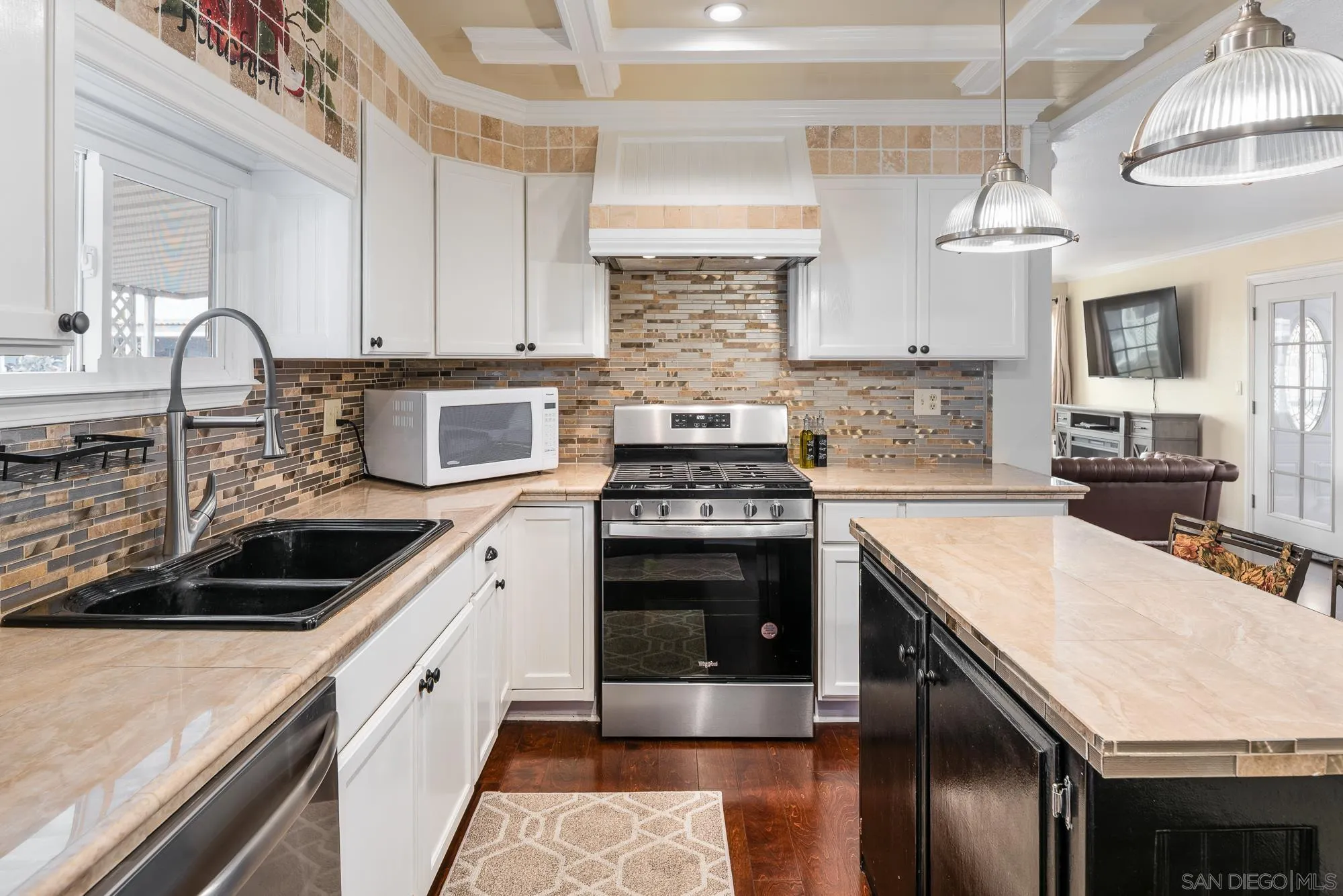 12 Bahia Lane Oceanside, CA 92058 - Photo 16 of 51