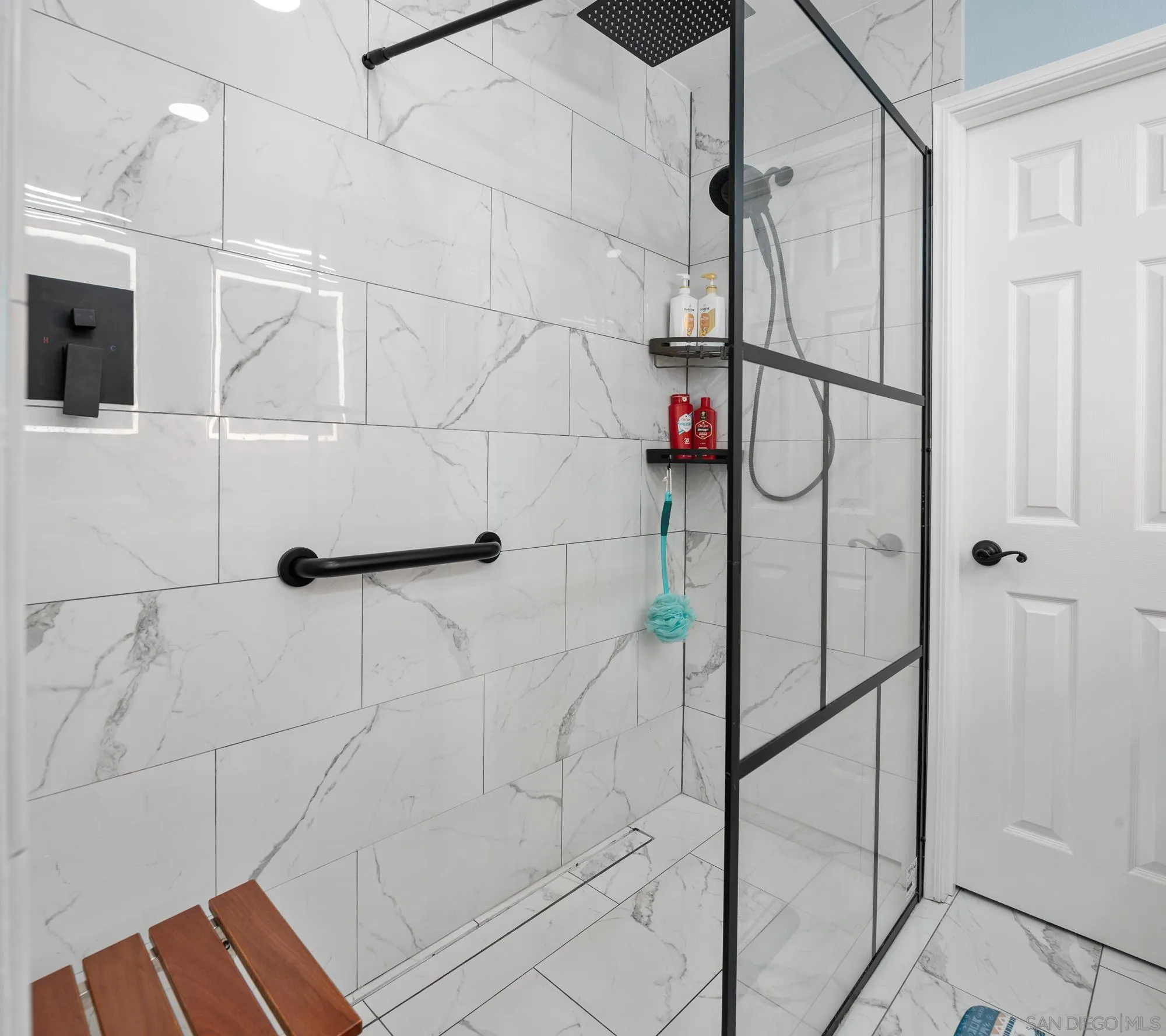 12 Bahia Lane Oceanside, CA 92058 - Photo 23 of 51