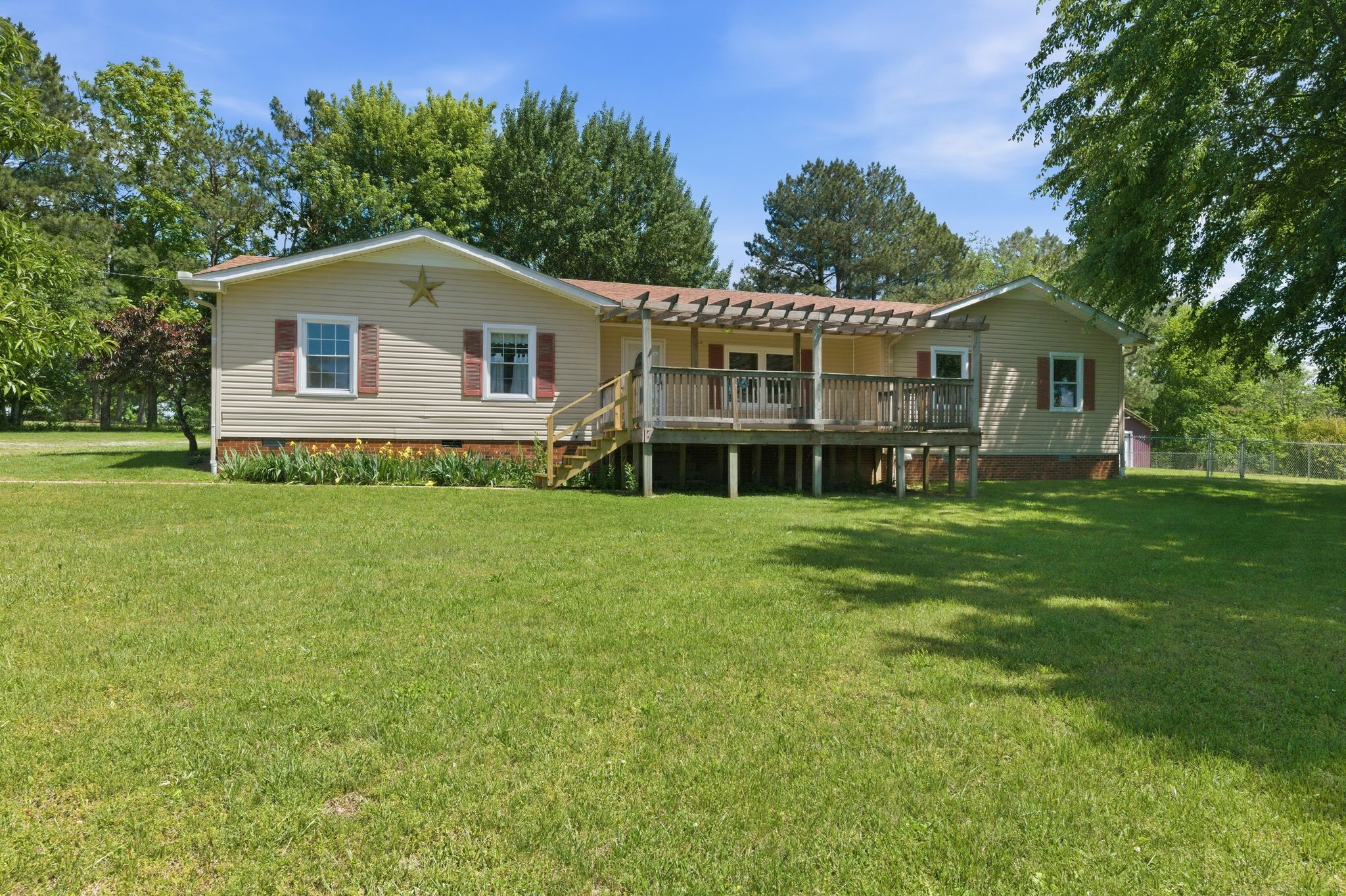 578 Murrell Road Dickson, TN 37055 - Photo 2 of 28