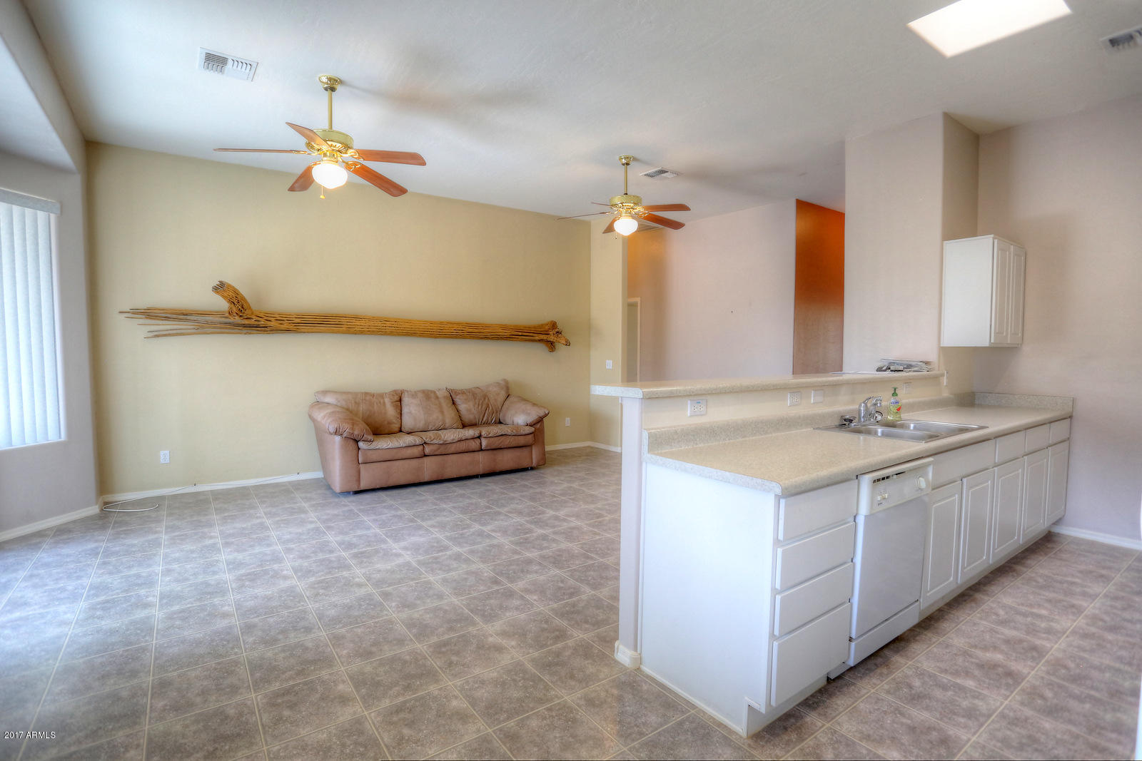 1336 North Muleshoe Road Apache Junction, AZ 85119 - Photo 8 of 31 great room 2