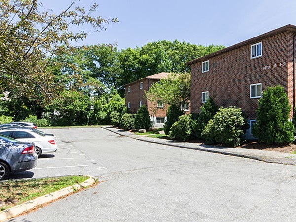 12 Bryon Road, Unit 5 Chestnut Hill, MA 02467 - Photo 9 of 9