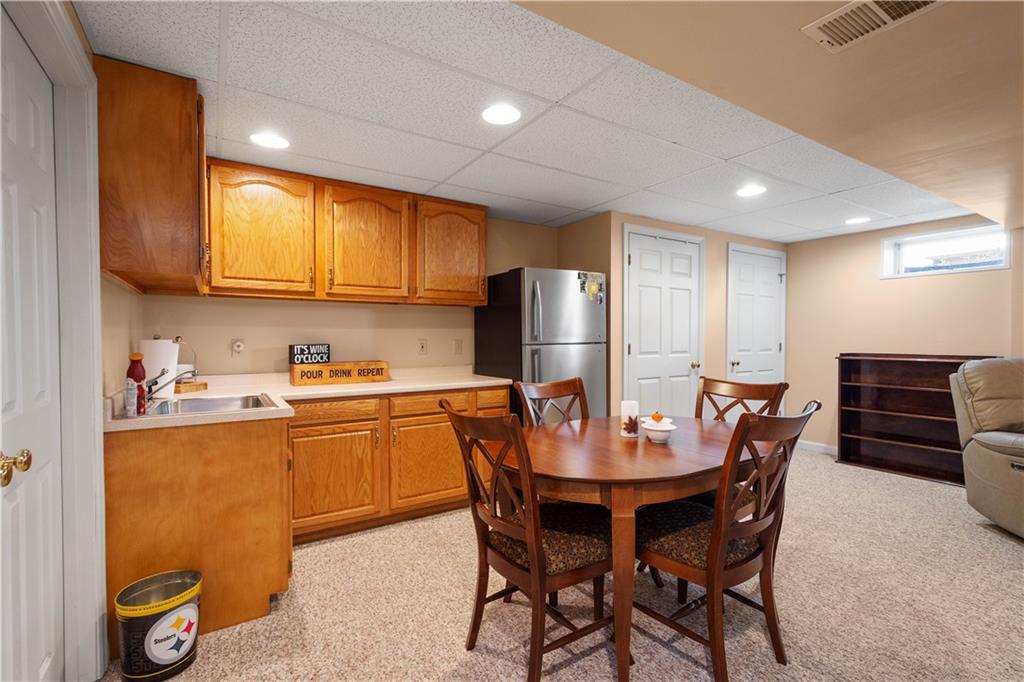 291 Rocky Ridge Road Bethel Park, PA 15102 - Photo 34 of 50 Gallery Image 34