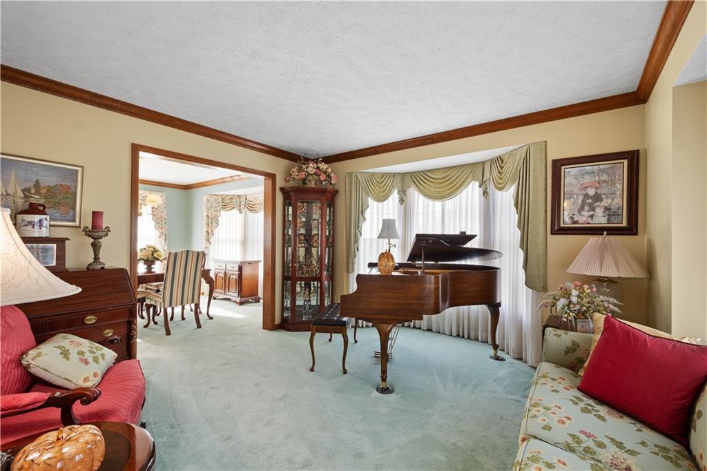 291 Rocky Ridge Road Bethel Park, PA 15102 - Photo 5 of 50 Gallery Image 5
