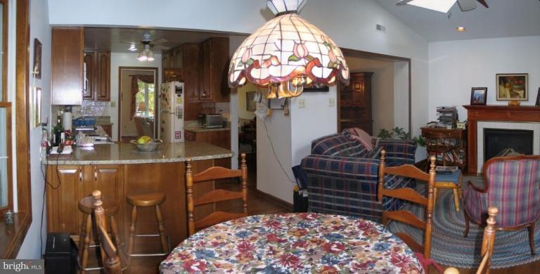 1007 Loxford Terrace Silver Spring, MD 20901 - Photo 2 of 15 a room with musical instruments