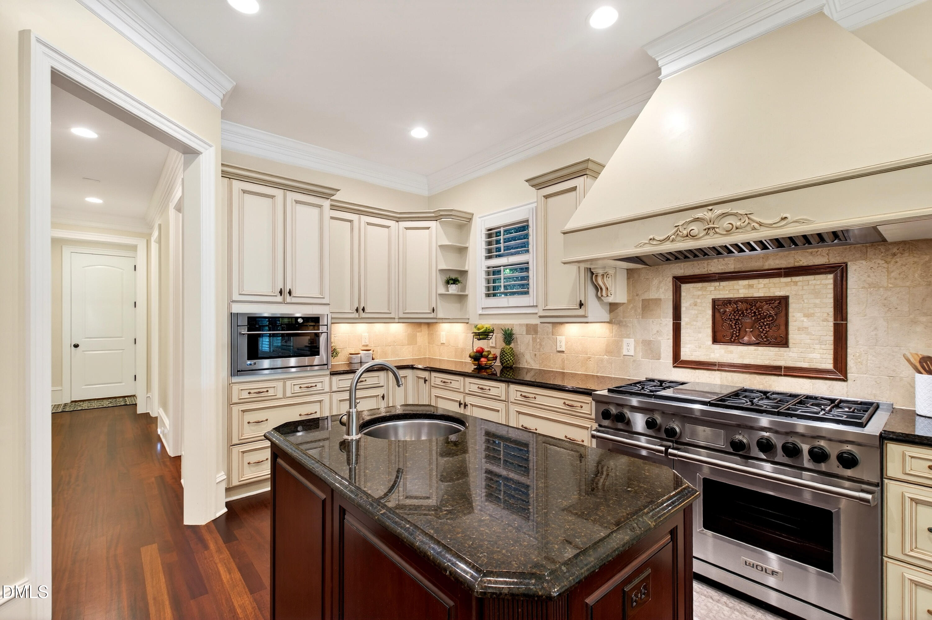 2805 Anderson Drive Raleigh, NC 27608 - Photo 9 of 50 Anderson (28)
