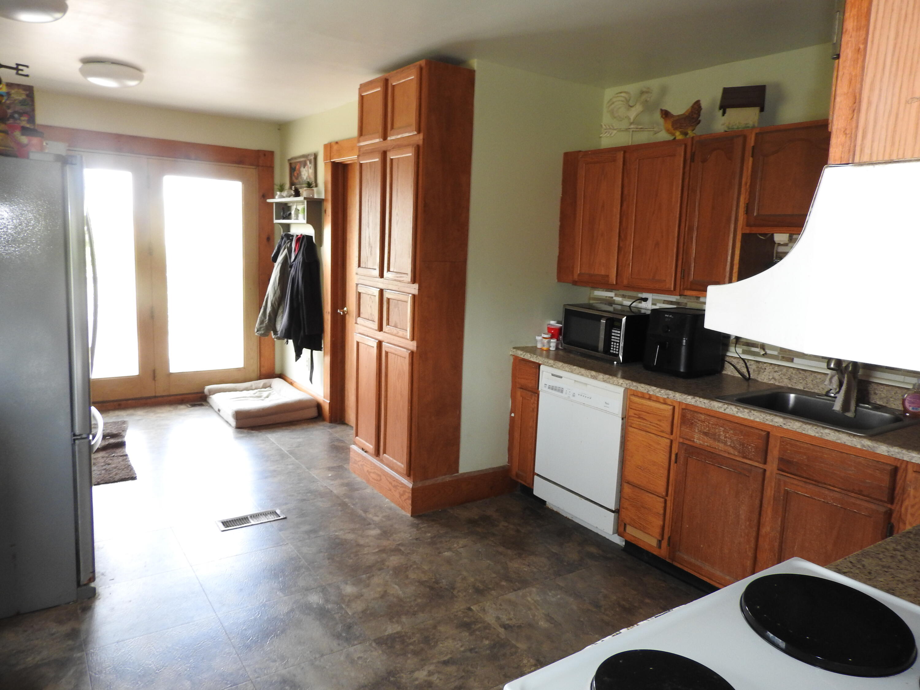 2105 East Loy Road Piqua, OH 45356 - Photo 12 of 26