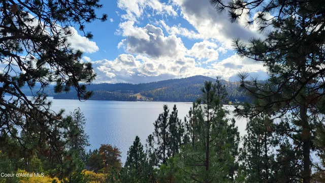 $275,000 | 414 Prospect Avenue, Harrison, ID 83833