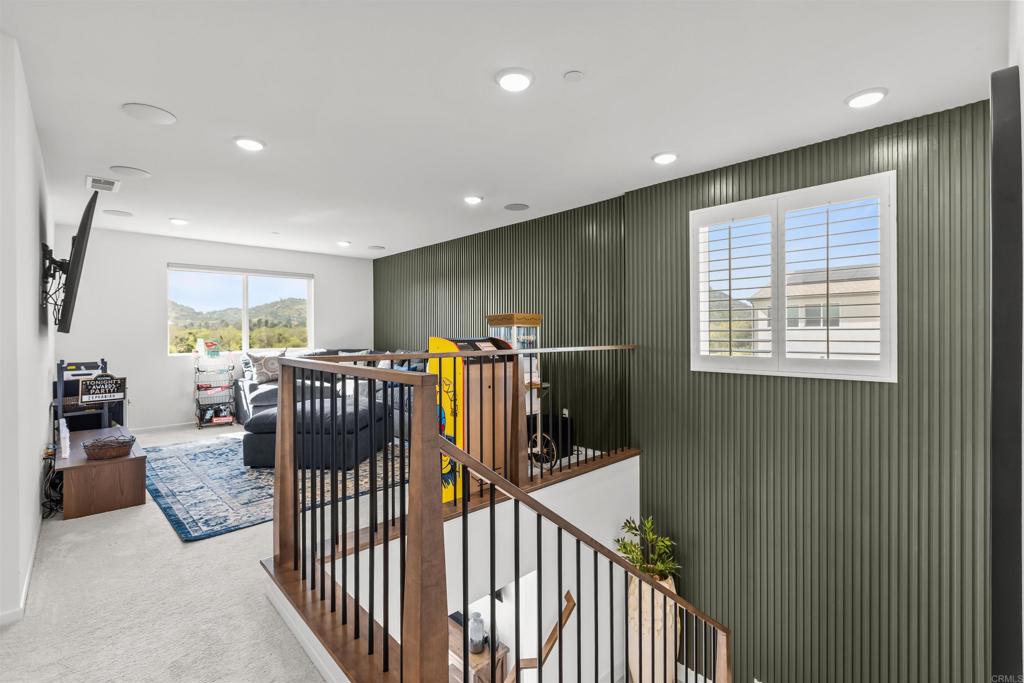 35076 Hacienda Heights Fallbrook, CA 92028 - Photo 15 of 32