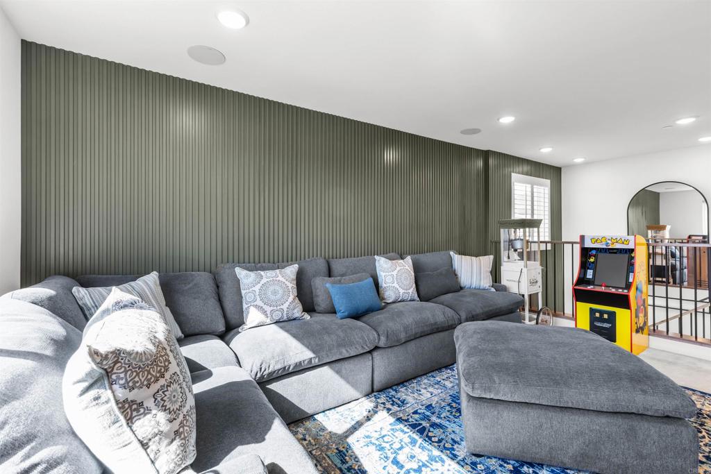 35076 Hacienda Heights Fallbrook, CA 92028 - Photo 17 of 32