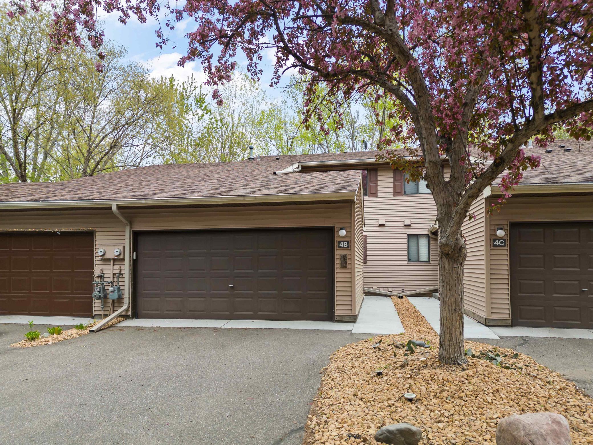 4 Ridge Road, Unit B Circle Pines, MN 55014 - Photo 2 of 50