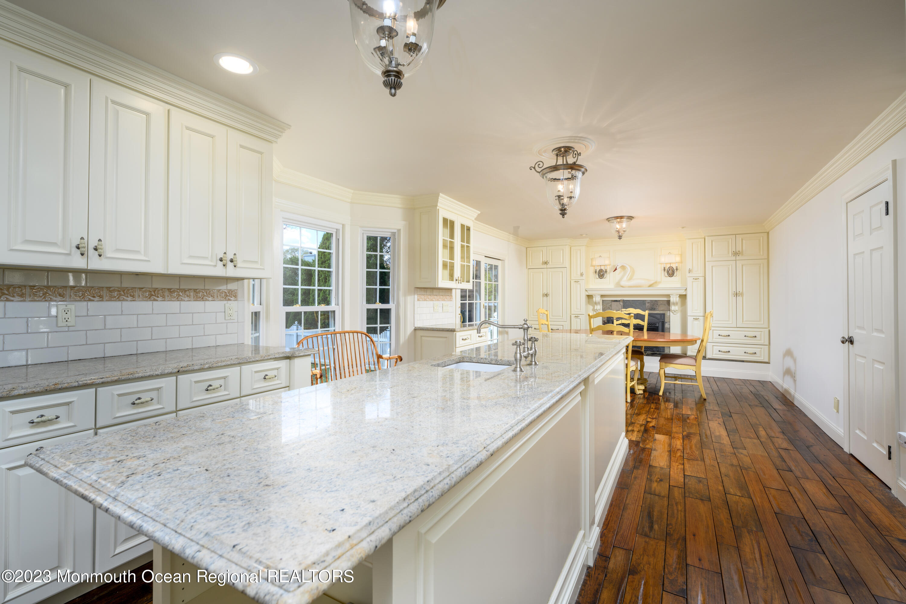 54 Sweet Gum Road Howell, NJ 07731 - Photo 14 of 40 54 Sweet Gum Rd-22