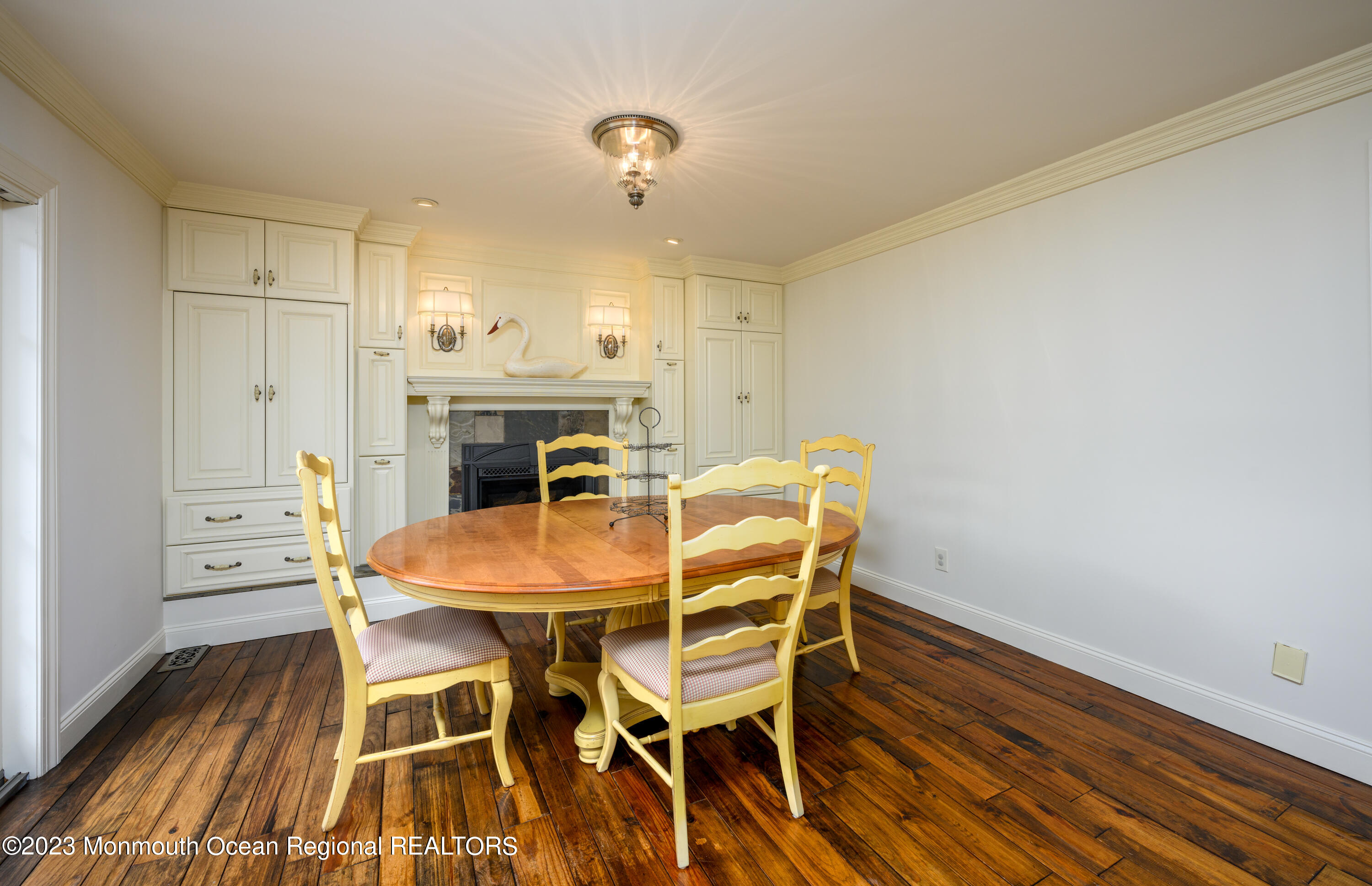 54 Sweet Gum Road Howell, NJ 07731 - Photo 18 of 40 54 Sweet Gum Rd-15