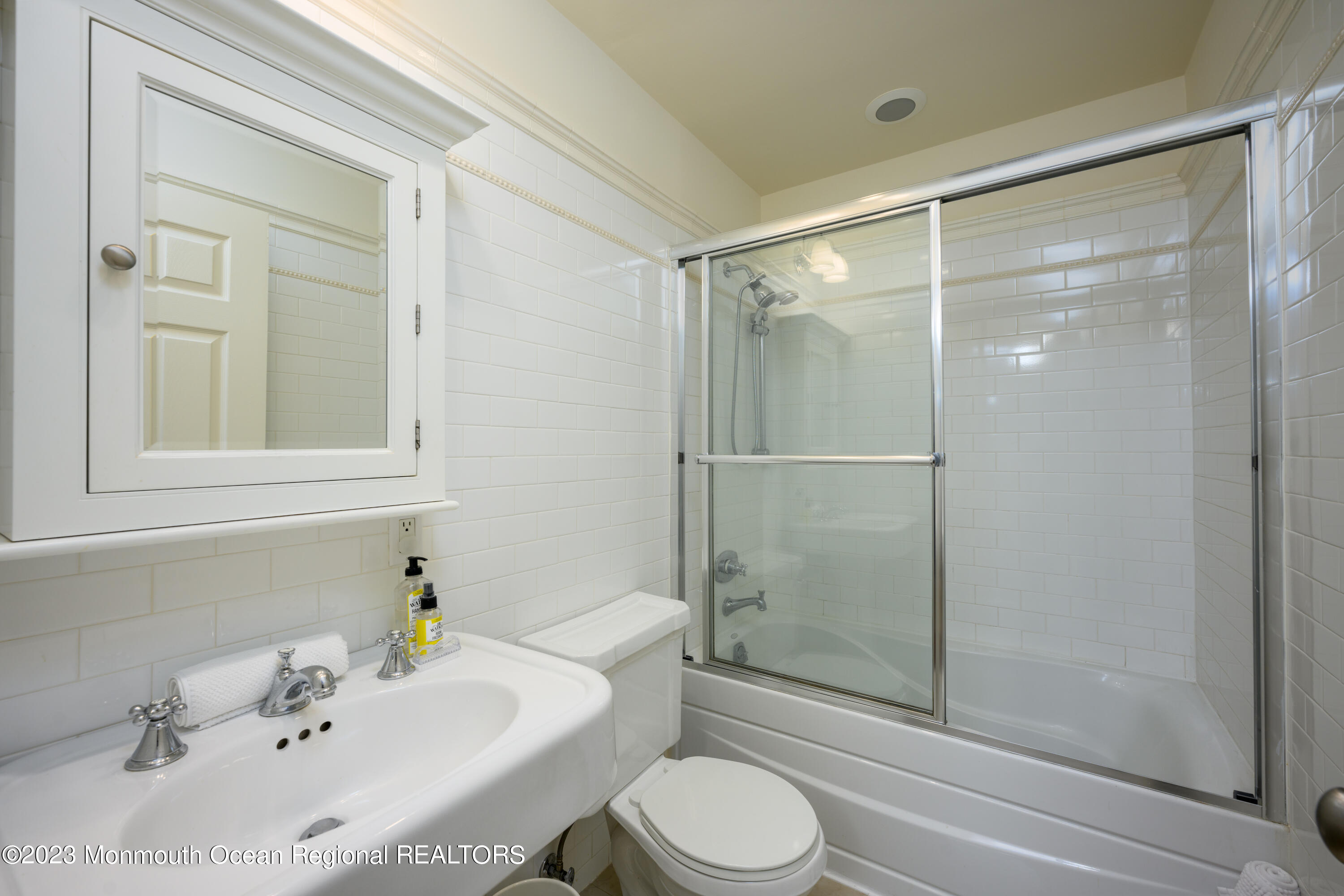 54 Sweet Gum Road Howell, NJ 07731 - Photo 30 of 40 54 Sweet Gum Rd-36