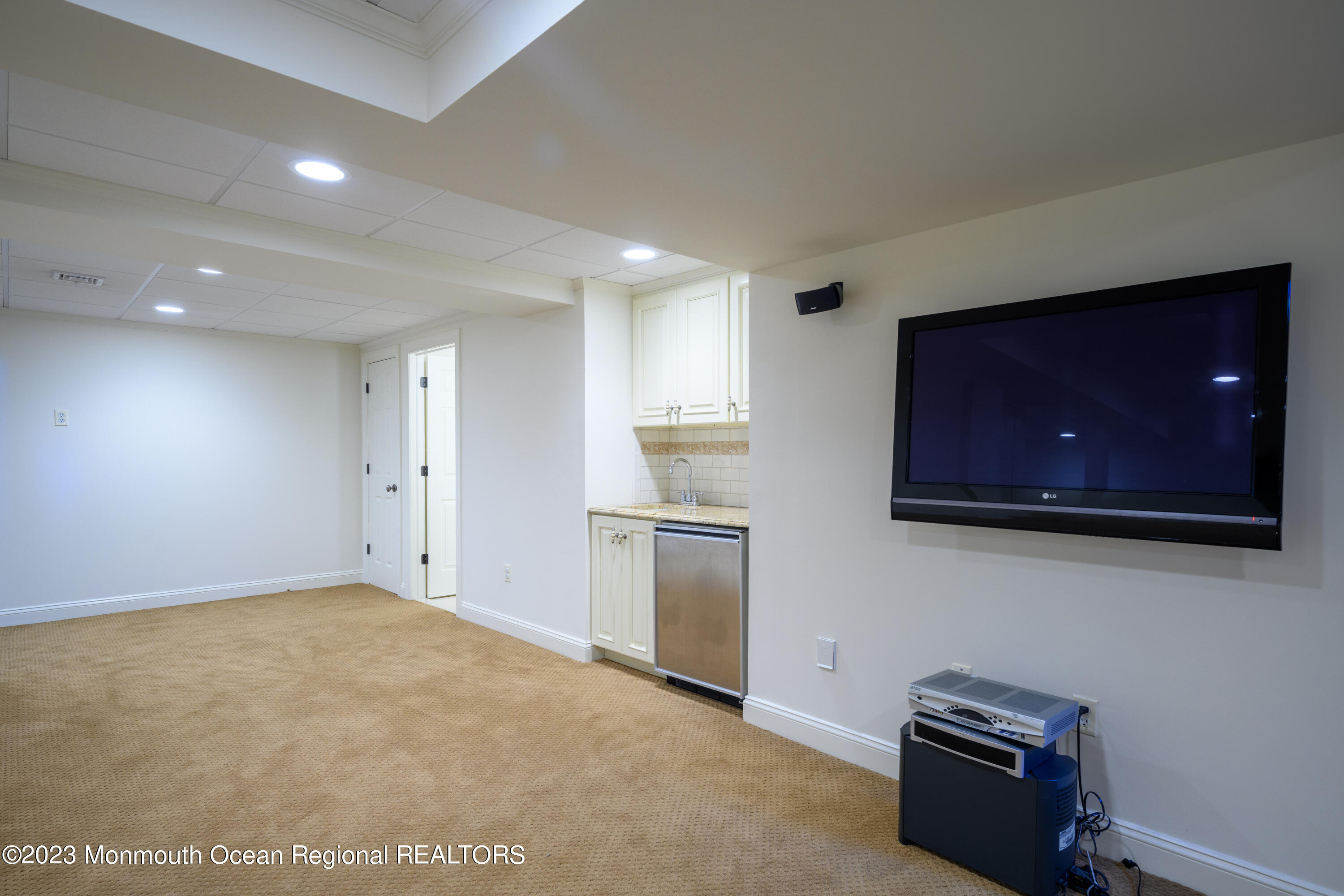 54 Sweet Gum Road Howell, NJ 07731 - Photo 33 of 40 54 Sweet Gum Rd-30