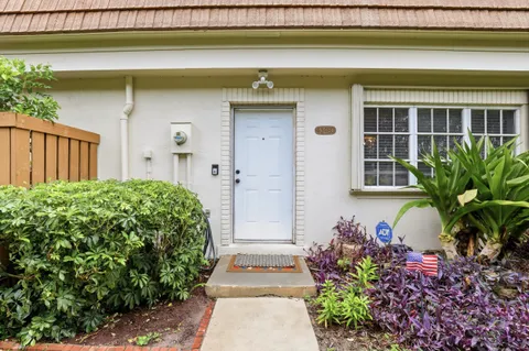 $399,000 | 4348 Hazel Avenue, Unit D, Palm Beach Gardens, FL 33410