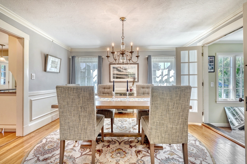 67 Lovell Road Melrose, MA 02176 - Photo 4 of 42