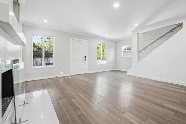 $3,800 | 6134 Fair Avenue, North Hollywood, CA 91606