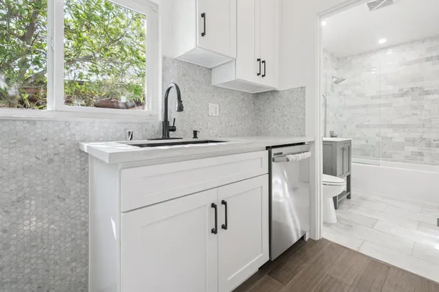 $3,800 | 6134 Fair Avenue, North Hollywood, CA 91606