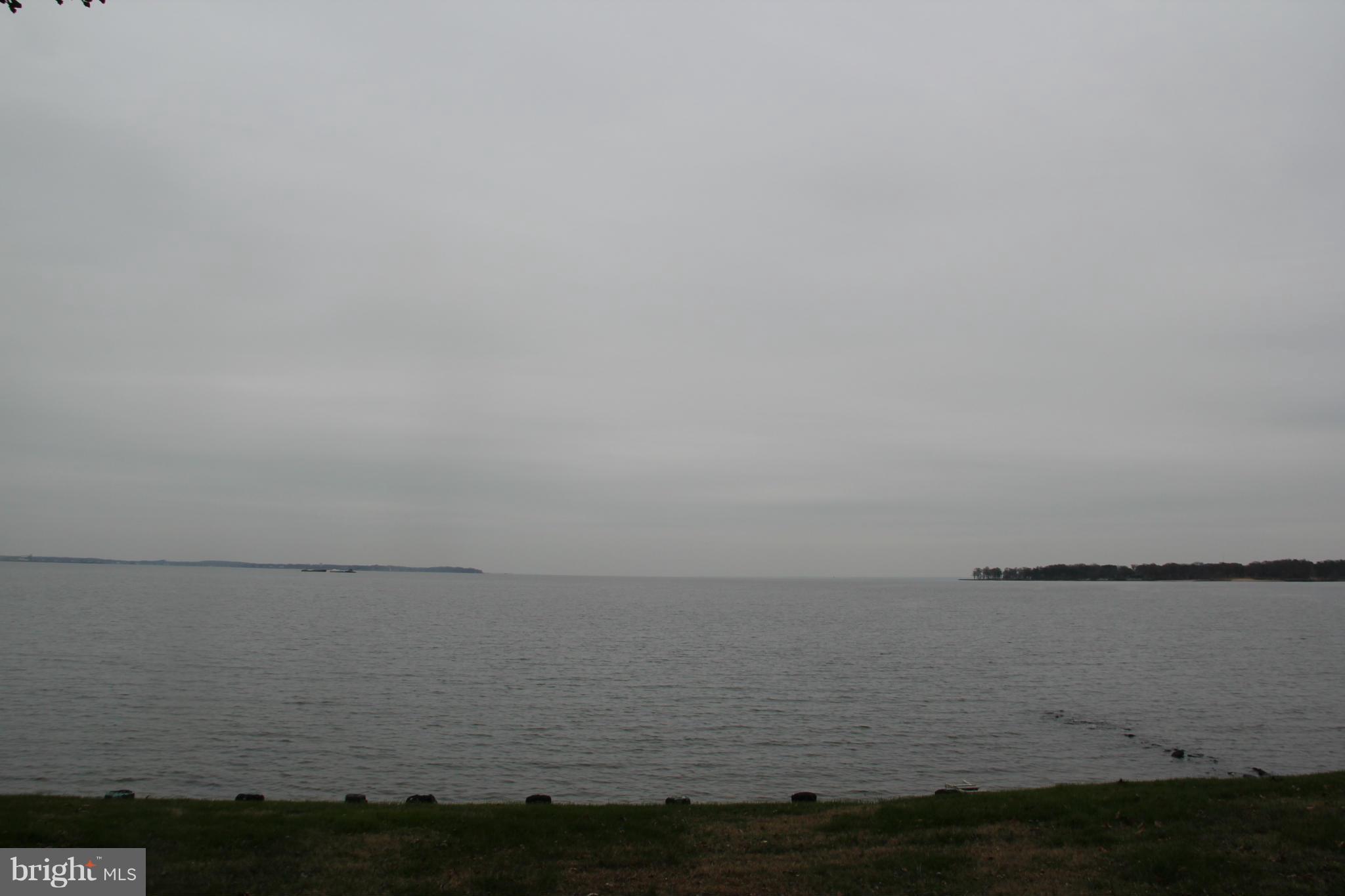 8571 Bay Road Pasadena, MD 21122 - Photo 5 of 9 View