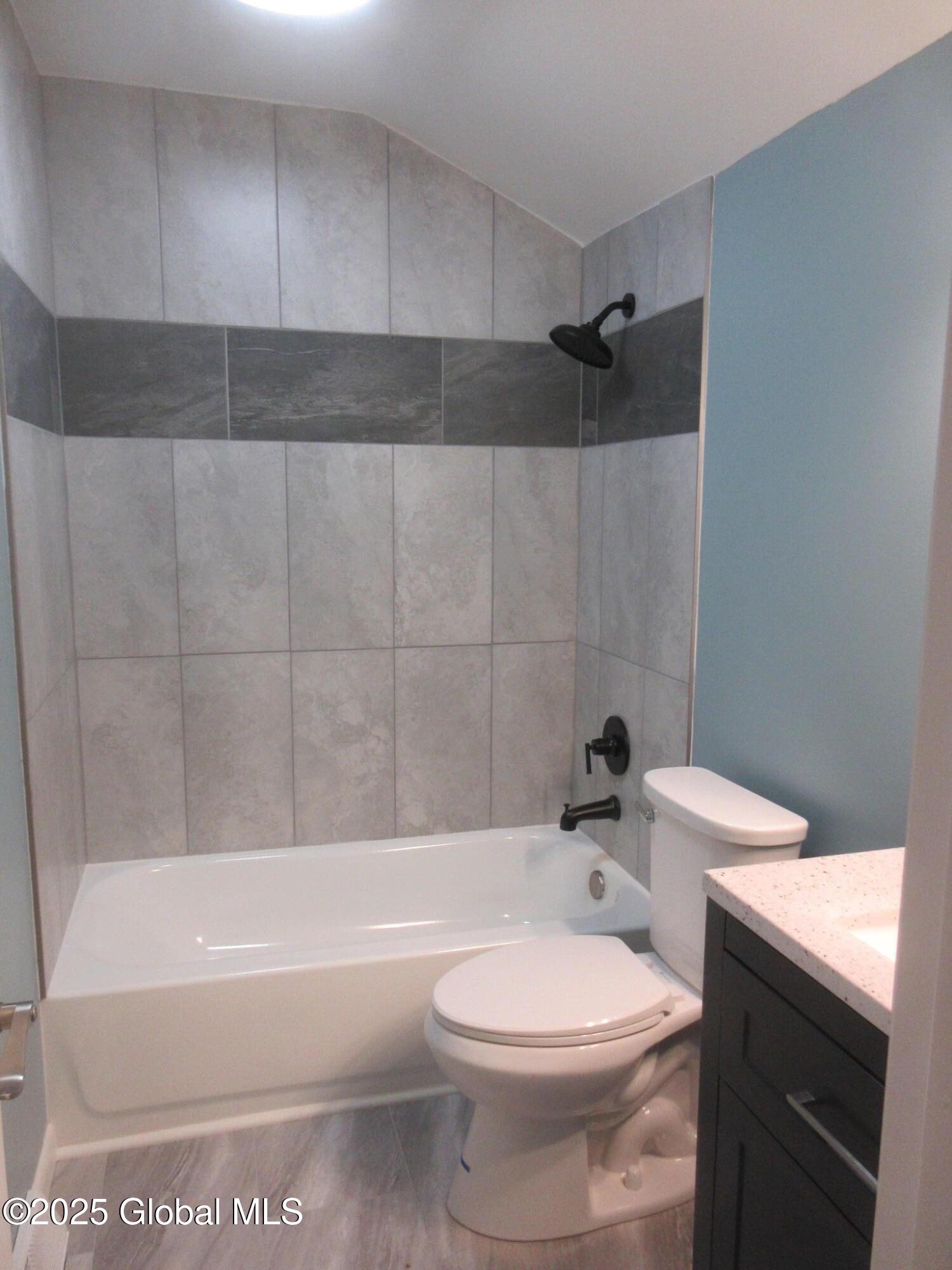 34 Perry Avenue Colonie, NY 12110 - Photo 11 of 29 IMG_0303