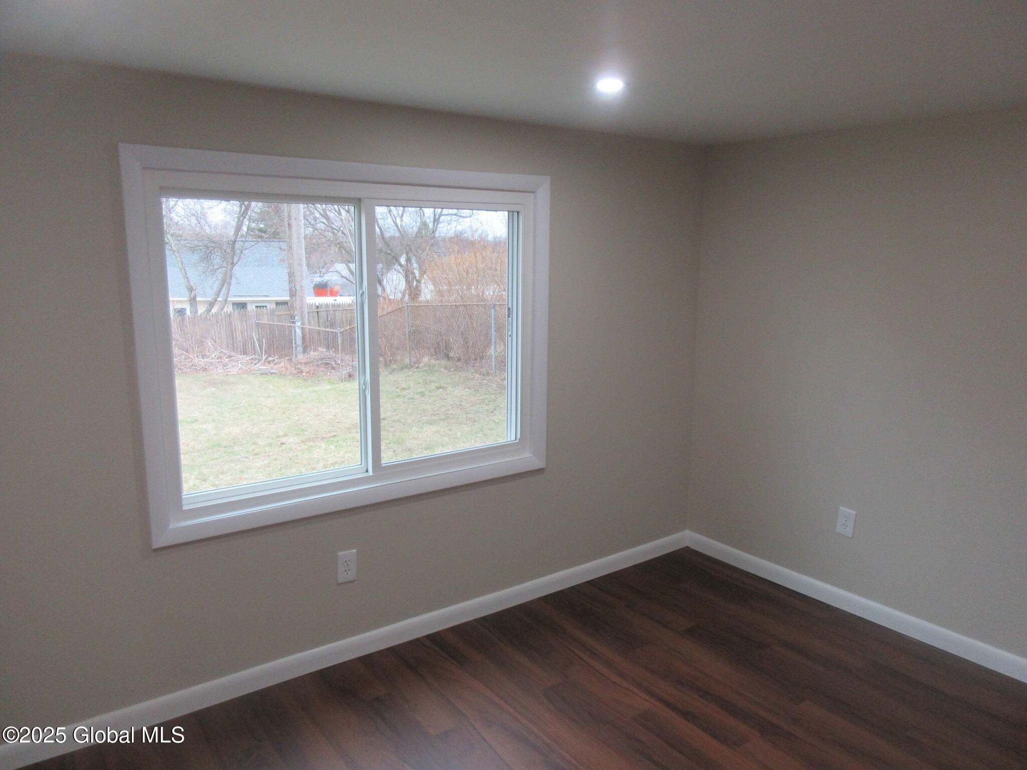 34 Perry Avenue Colonie, NY 12110 - Photo 25 of 29 IMG_0339