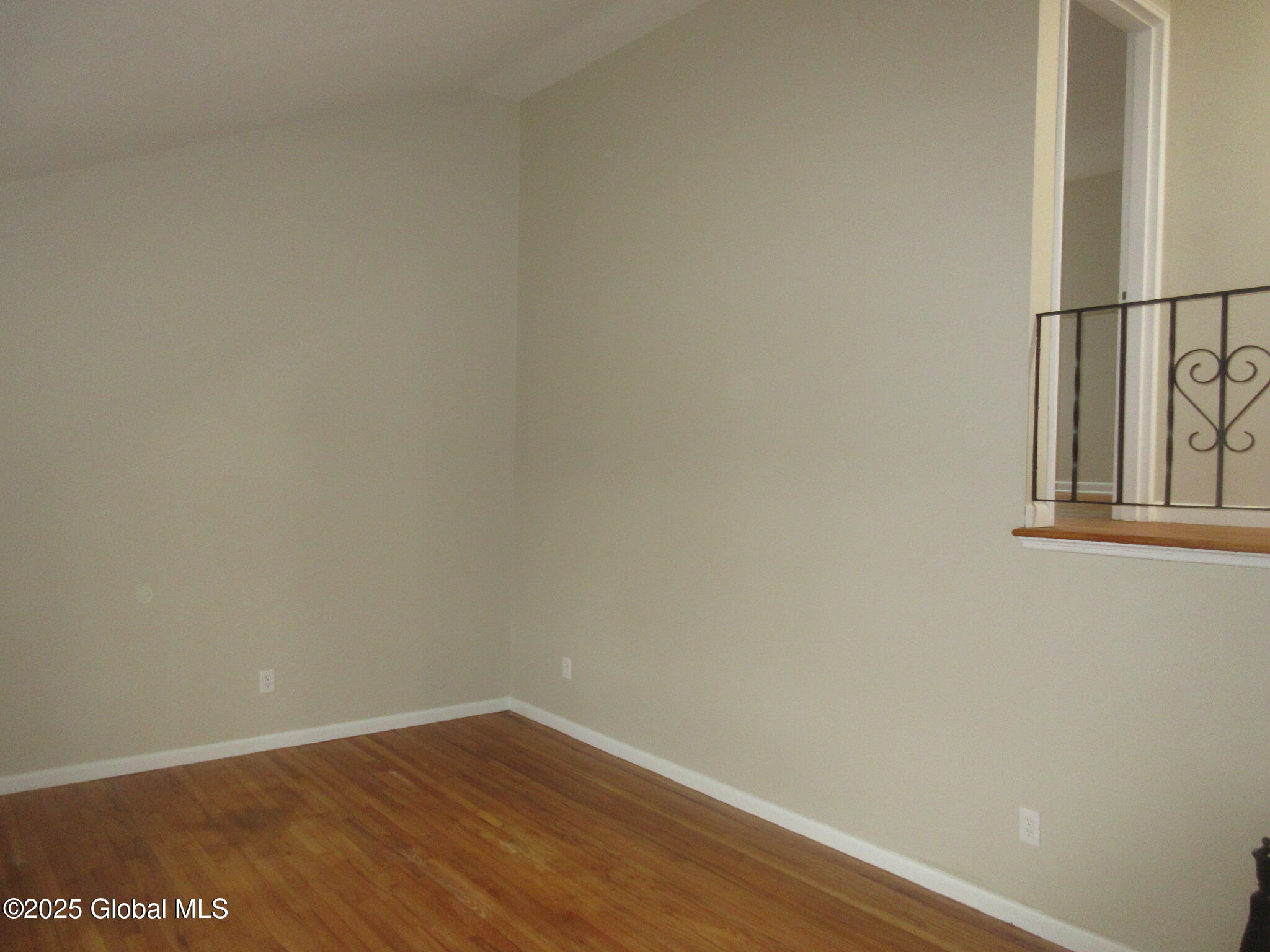 34 Perry Avenue Colonie, NY 12110 - Photo 6 of 29 IMG_0316