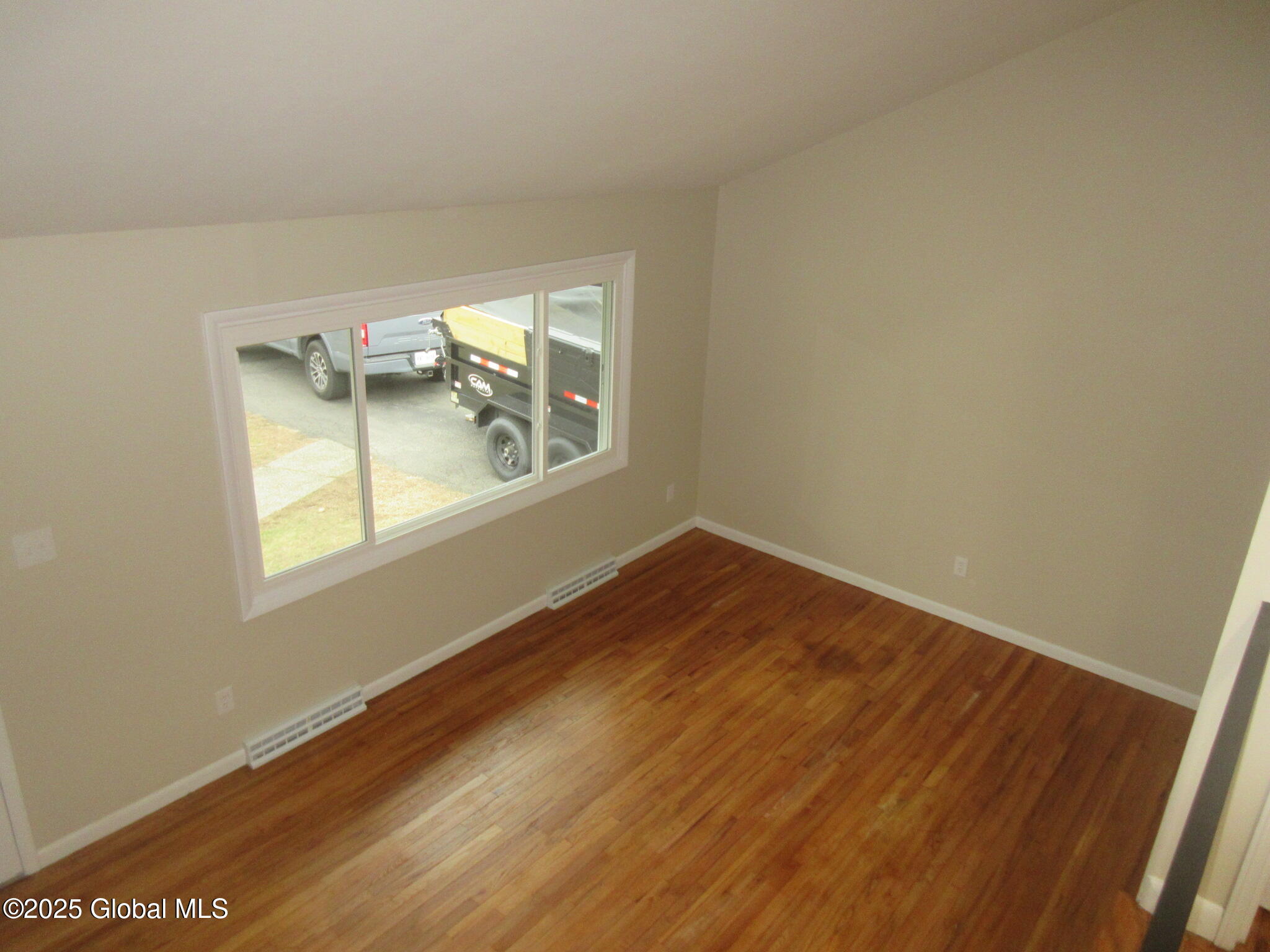 34 Perry Avenue Colonie, NY 12110 - Photo 8 of 29 IMG_0315