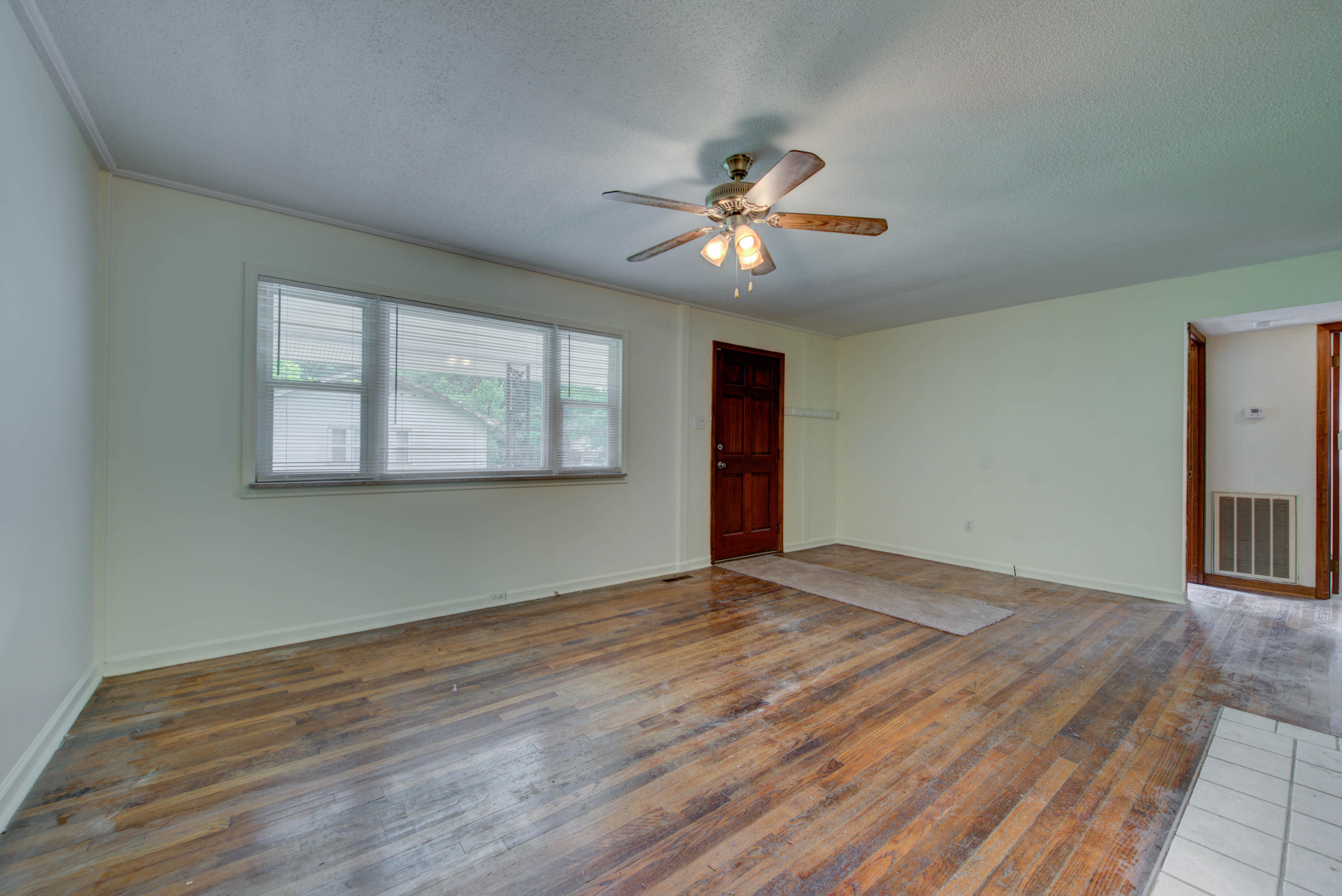 103 East Maiden Lane Oak Ridge, TN 37830 - Photo 5 of 20 5